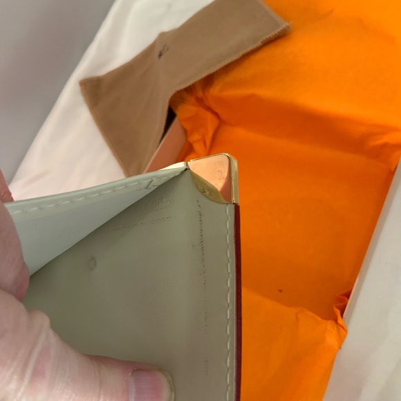 Louis Vuitton Wallet - Picture 9 of 11